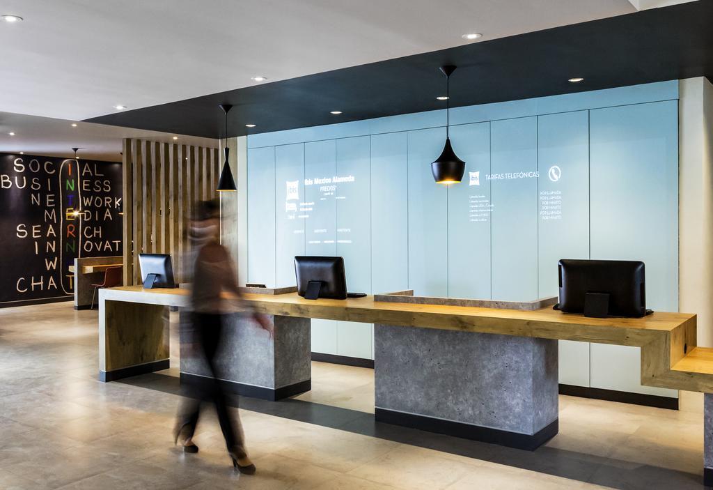 Ibis Alameda