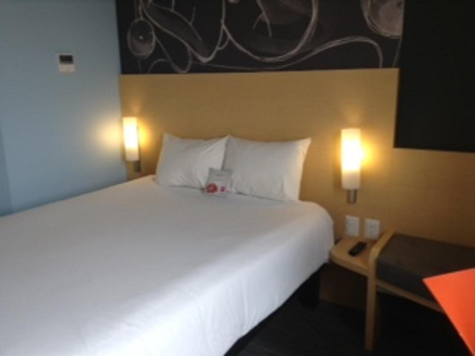 Ibis Alameda
