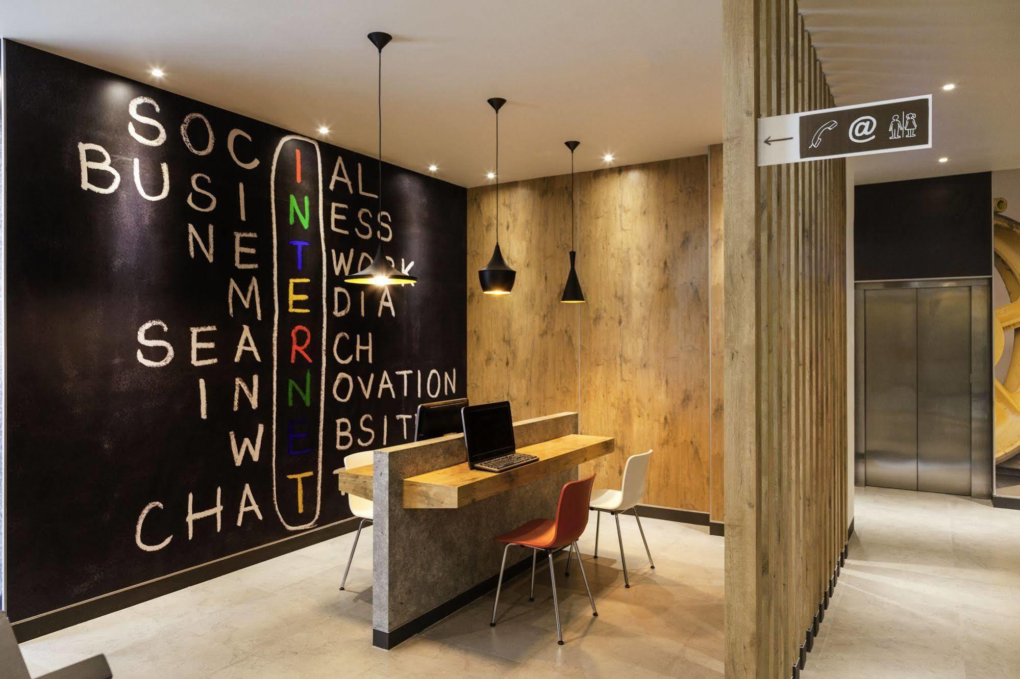 Hotel Ibis Alameda